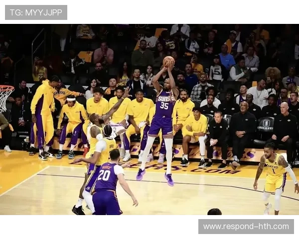 全程直播NBA赛事精彩瞬间 分析赛况策略助你掌握比赛走势